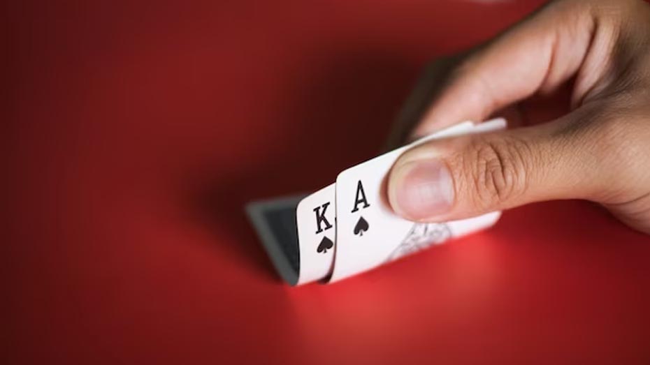 Advantages of Installing the Indian Rummy Application on Your Mobile Device