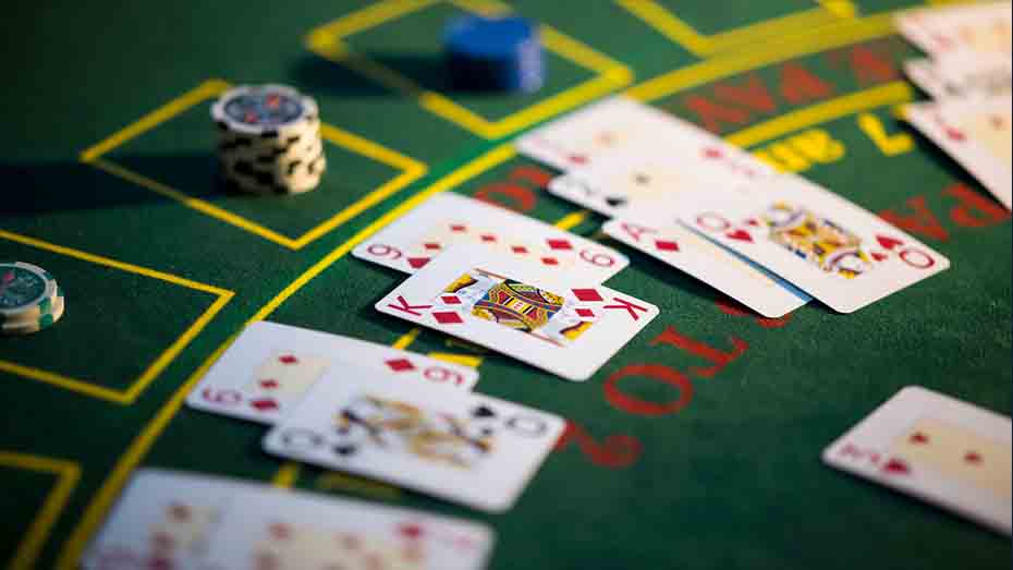Leveraging Positional Advantage in Poker Play